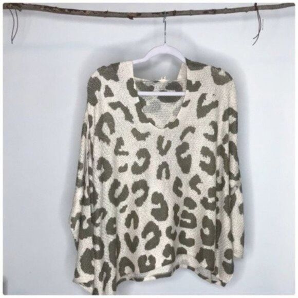 𝅺pol Leopard Print Lightweight Hooded Sweater - Picture 12 of 16